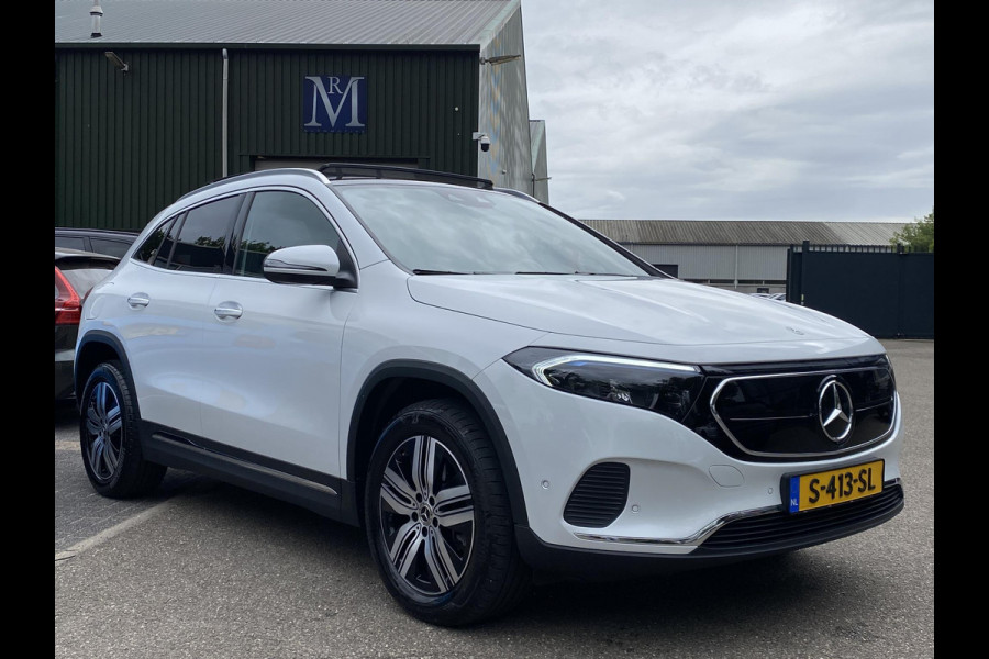 Mercedes-Benz EQA 250 Luxury Line 67 kWh VAN: 38.900,- VOOR 35.877,- UW HERFSTVOORDEEL: 3.023,- DEALER ONDERHOUDEN | AMBILIGHT | CAMERA | PANORAMADAK | RIJKLAARPRIJS INCL. 12MND BOVAG