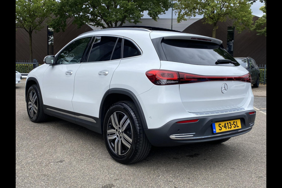Mercedes-Benz EQA 250 Luxury Line 67 kWh VAN: 38.900,- VOOR 35.877,- UW HERFSTVOORDEEL: 3.023,- DEALER ONDERHOUDEN | AMBILIGHT | CAMERA | PANORAMADAK | RIJKLAARPRIJS INCL. 12MND BOVAG