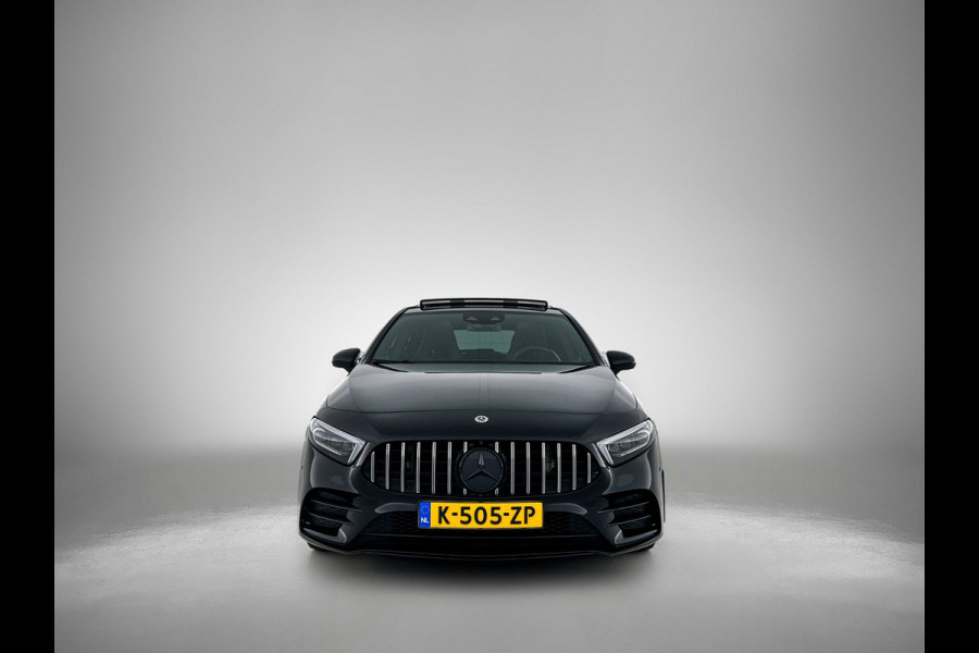 Mercedes-Benz A-Klasse 220 AMG Premium(BOM VOL, Pano, SfeerV, Burmester Audio, StoelV, Camera, Navi, PDC V+A, Etc) Mercedes-Benz A-Klasse 220 AMG Premium(BOM VOL, Pano, SfeerV, Burmester Audio, StoelV, Camera, Navi, PDC V+A, Etc)