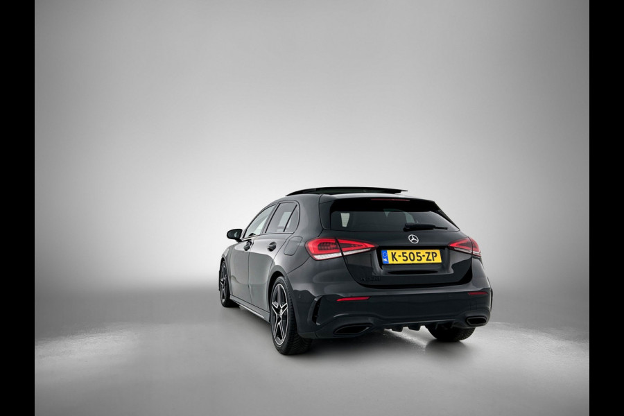 Mercedes-Benz A-Klasse 220 AMG Premium(BOM VOL, Pano, SfeerV, Burmester Audio, StoelV, Camera, Navi, PDC V+A, Etc) Mercedes-Benz A-Klasse 220 AMG Premium(BOM VOL, Pano, SfeerV, Burmester Audio, StoelV, Camera, Navi, PDC V+A, Etc)