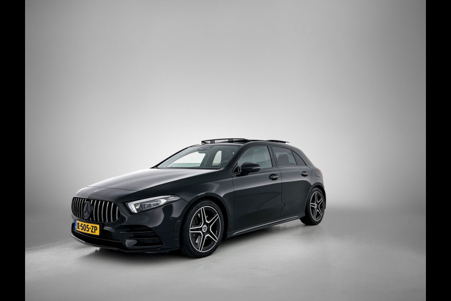 Mercedes-Benz A-Klasse 220 AMG Premium(BOM VOL, Pano, SfeerV, Burmester Audio, StoelV, Camera, Navi, PDC V+A, Etc) Mercedes-Benz A-Klasse 220 AMG Premium(BOM VOL, Pano, SfeerV, Burmester Audio, StoelV, Camera, Navi, PDC V+A, Etc)