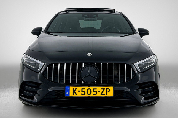 Mercedes-Benz A-Klasse 220 AMG Premium(BOM VOL, Pano, SfeerV, Burmester Audio, StoelV, Camera, Navi, PDC V+A, Etc) Mercedes-Benz A-Klasse 220 AMG Premium(BOM VOL, Pano, SfeerV, Burmester Audio, StoelV, Camera, Navi, PDC V+A, Etc)