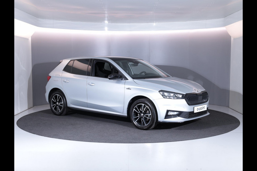 Škoda Fabia 1.0 TSI Monte Carlo 115 pk Automaat (DSG) | Verlengde garantie | Navigatie via App | Panoramadak | Parkeersensoren | Achteruitrijcamera | Stoelverwarming |