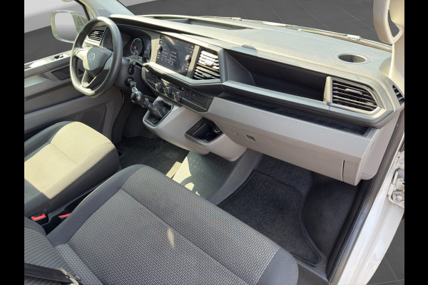 Volkswagen Transporter 2.0 TDI 110PK EURO6 L2H1 28 Cruise control/trekhaak/navi