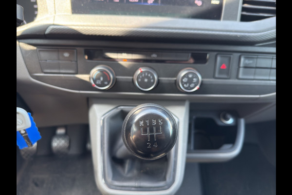 Volkswagen Transporter 2.0 TDI 110PK EURO6 L2H1 28 Cruise control/trekhaak/navi