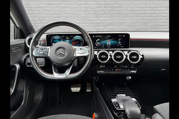 Mercedes-Benz A-Klasse 180 Business Solution AMG | SPORT | STOEL VERW | CARPLAY | MULTI STUUR | CAMERA | NWE APK