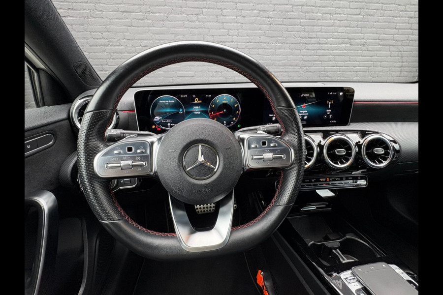 Mercedes-Benz A-Klasse 180 Business Solution AMG | SPORT | STOEL VERW | CARPLAY | MULTI STUUR | CAMERA | NWE APK