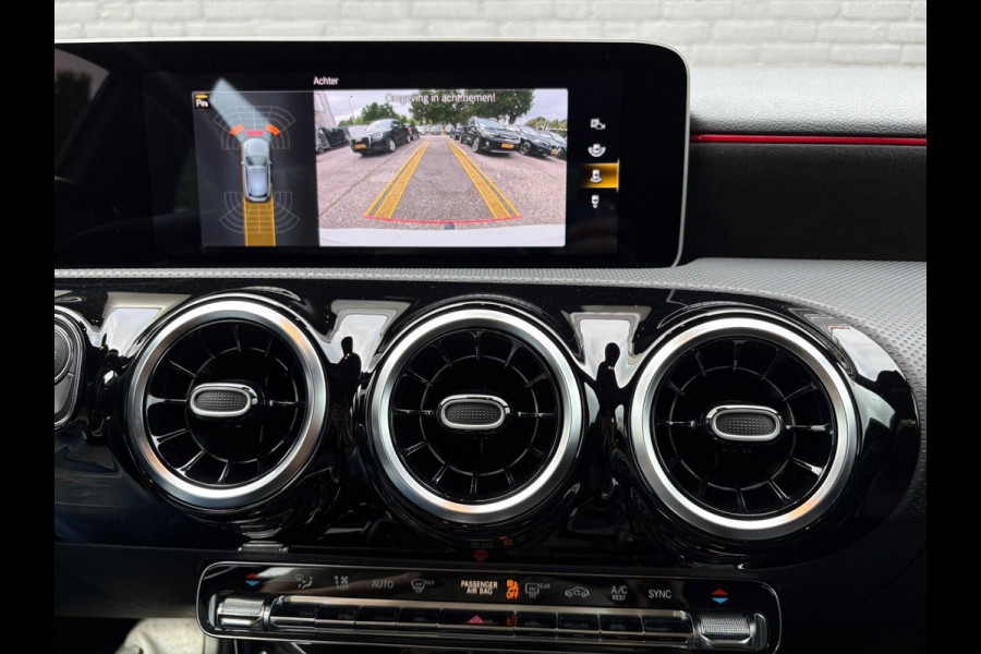 Mercedes-Benz A-Klasse 180 Business Solution AMG | SPORT | STOEL VERW | CARPLAY | MULTI STUUR | CAMERA | NWE APK