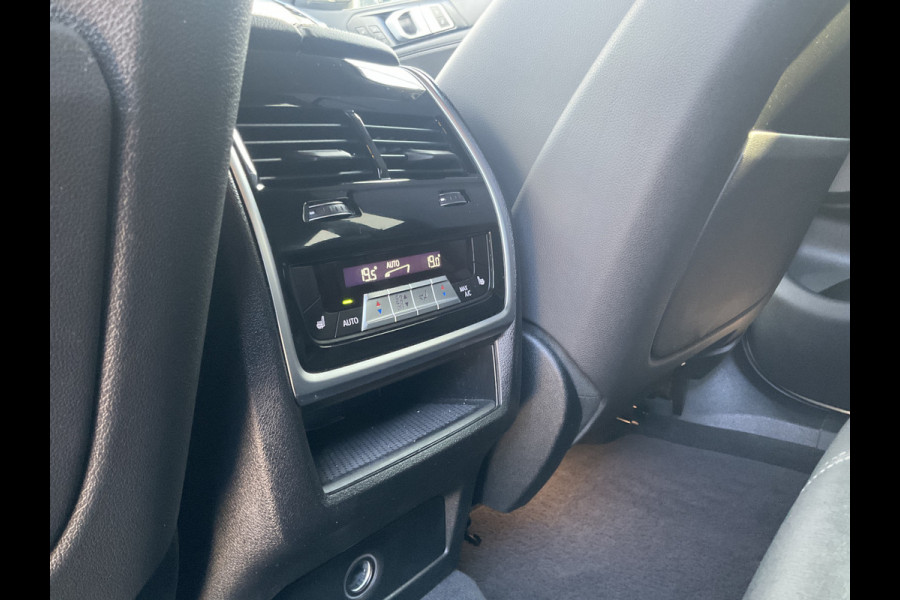 BMW X6 M50D High Executive M-Sport HUD Trekhaak Harman/Kardon Laser-Led 360Cam 32940KM!