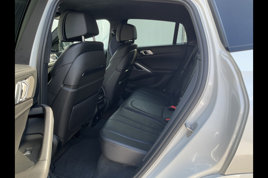 BMW X6 M50D High Executive M-Sport HUD Trekhaak Harman/Kardon Laser-Led 360Cam 32940KM!