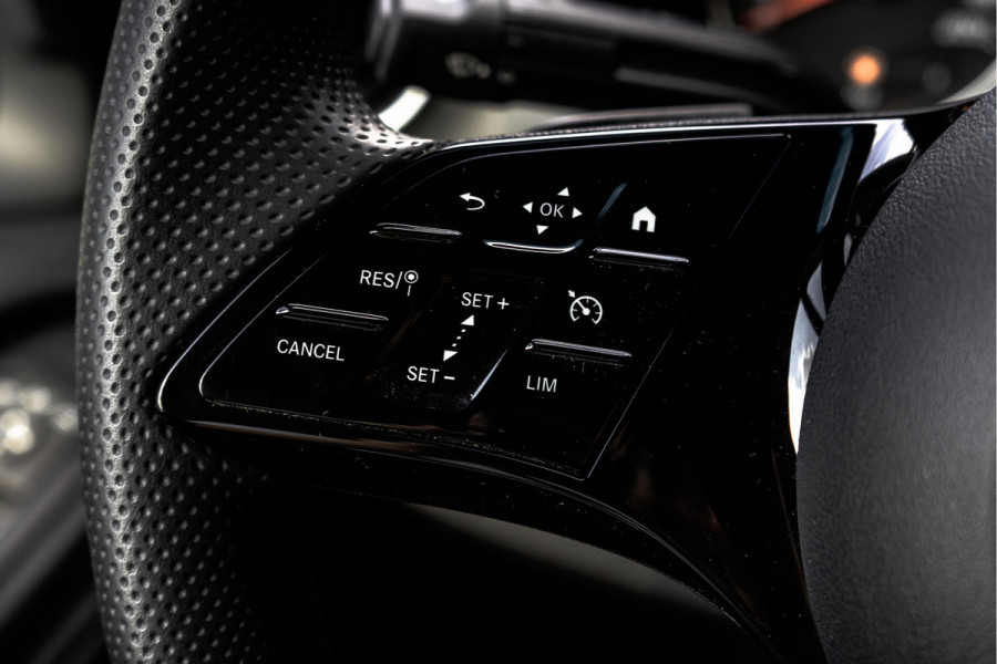 Mercedes-Benz Sprinter 317 CDI | L3H2 | Automaat met Flippers | MBUX | Camera | Climate | Cruise | PDC | Euro 6 Mercedes-Benz Sprinter 317 CDI | L3H2 | Automaat met Flippers | MBUX | Camera | Climate | Cruise | PDC | Euro 6