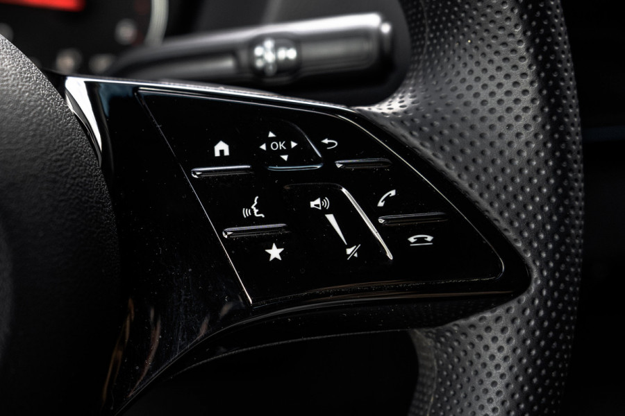 Mercedes-Benz Sprinter 317 CDI | L3H2 | Automaat met Flippers | MBUX | Camera | Climate | Cruise | PDC | Euro 6 Mercedes-Benz Sprinter 317 CDI | L3H2 | Automaat met Flippers | MBUX | Camera | Climate | Cruise | PDC | Euro 6