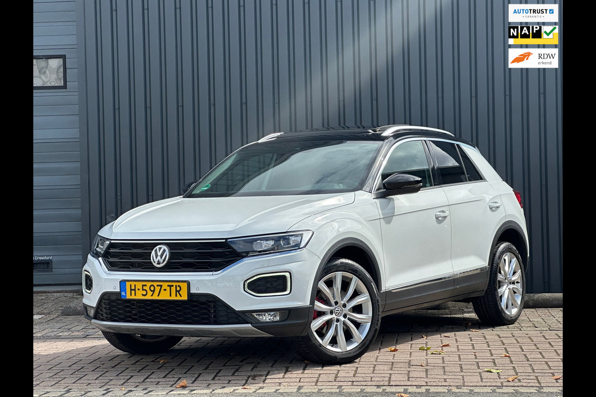 Volkswagen T-Roc 1.5 TSI Sport VIRTUAL/PANO/NAVI
