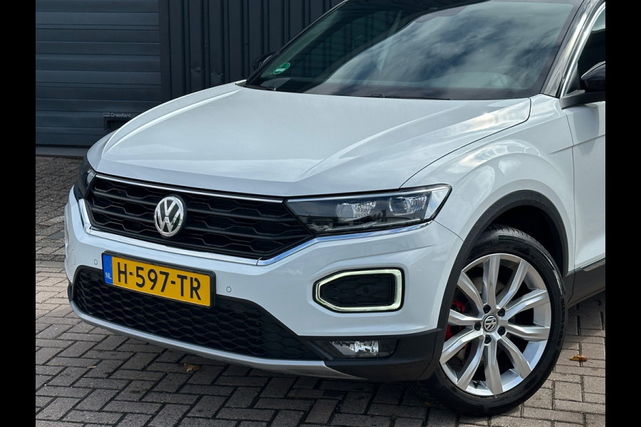 Volkswagen T-Roc 1.5 TSI Sport VIRTUAL/PANO/NAVI