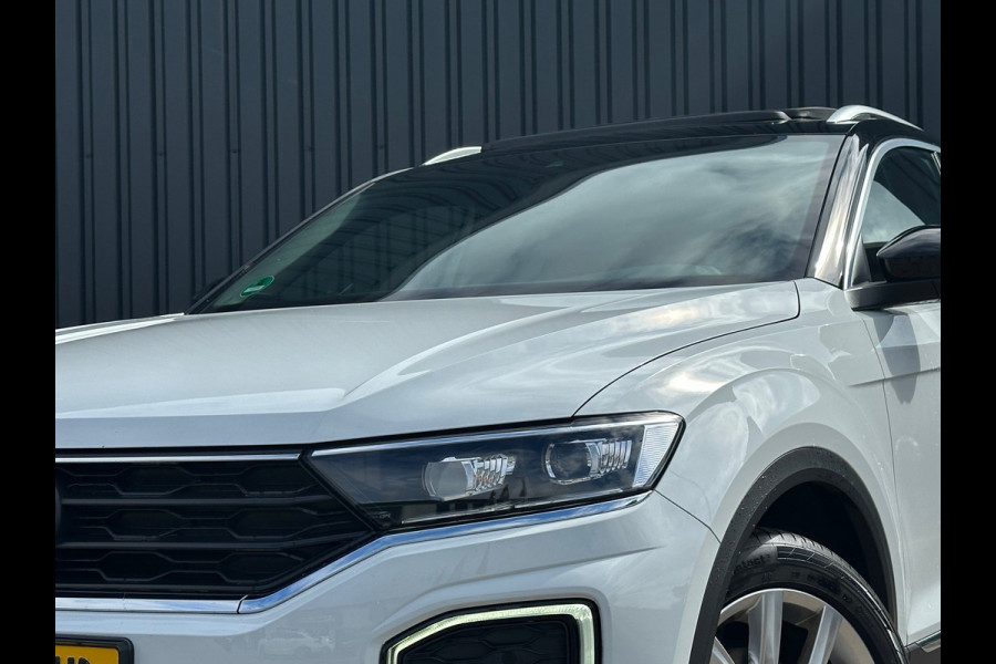 Volkswagen T-Roc 1.5 TSI Sport VIRTUAL/PANO/NAVI
