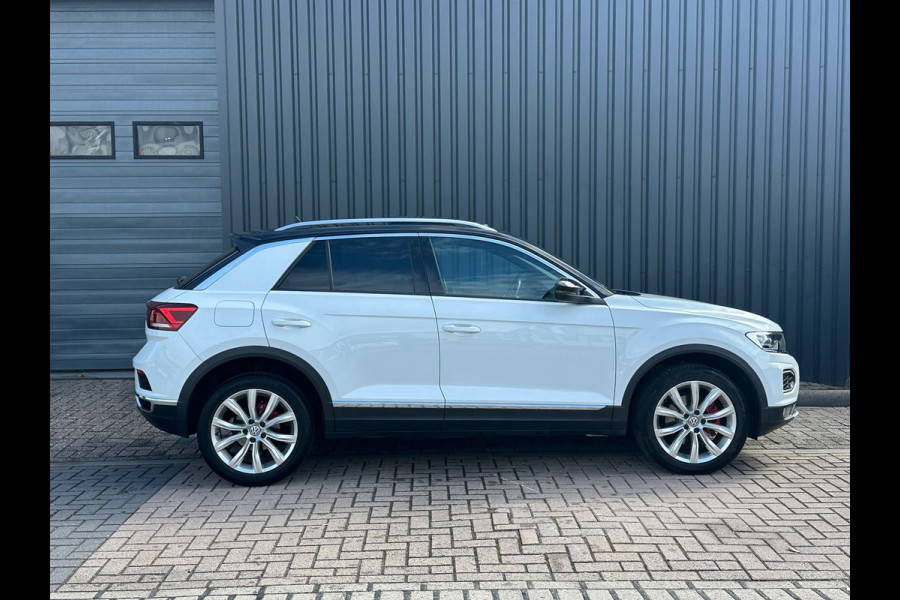 Volkswagen T-Roc 1.5 TSI Sport VIRTUAL/PANO/NAVI