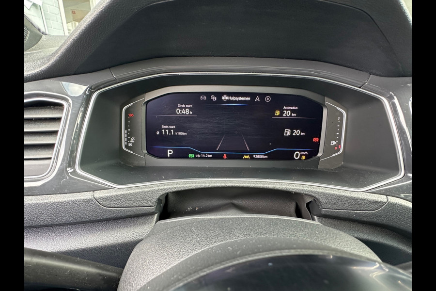 Volkswagen T-Roc 1.5 TSI Sport VIRTUAL/PANO/NAVI