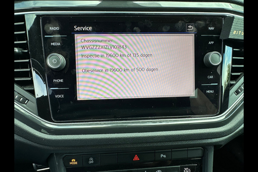 Volkswagen T-Roc 1.5 TSI Sport VIRTUAL/PANO/NAVI