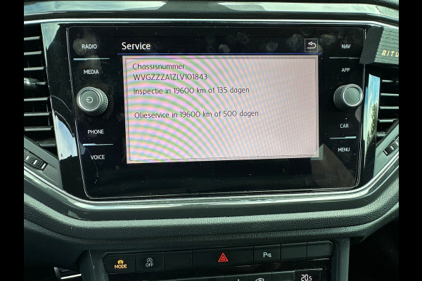 Volkswagen T-Roc 1.5 TSI Sport VIRTUAL/PANO/NAVI