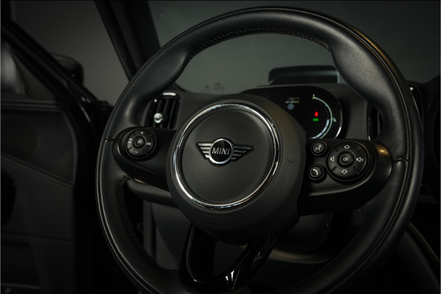 MINI Countryman 2.0 Cooper S E ALL4 Panoramadak | Chester Leder