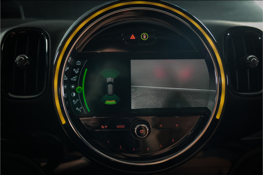 MINI Countryman 2.0 Cooper S E ALL4 Panoramadak | Chester Leder