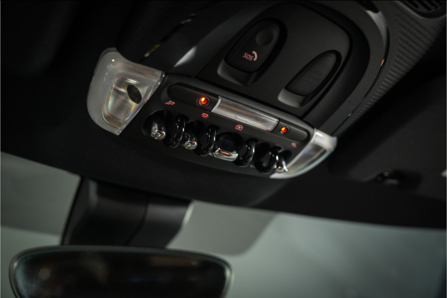 MINI Countryman 2.0 Cooper S E ALL4 Panoramadak | Chester Leder