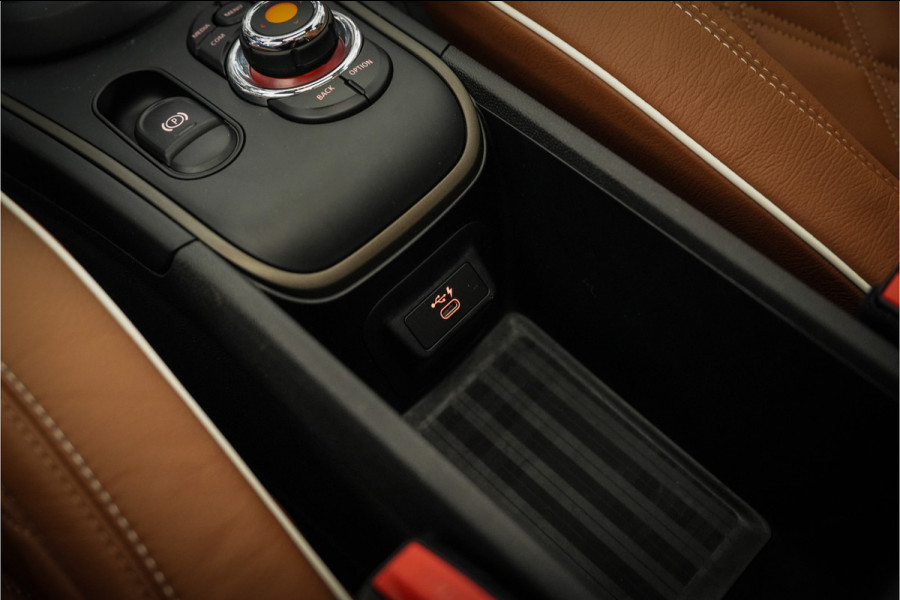 MINI Countryman 2.0 Cooper S E ALL4 Panoramadak | Chester Leder
