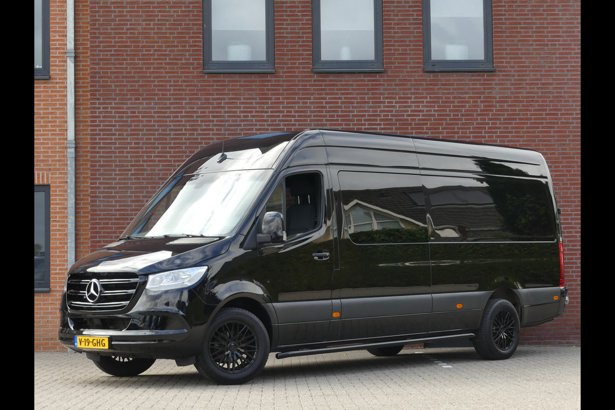 Mercedes-Benz Sprinter 319 CDI V6 L3H2 Dubbel Cabine PDC/Camera/Navi/Airco Mercedes-Benz Sprinter 319 CDI V6 L3H2 Dubbel Cabine PDC/Camera/Navi/Airco