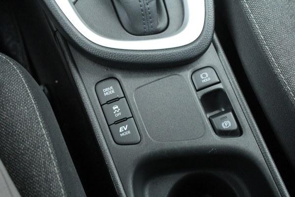 Toyota Yaris Cross 1.5 Hybrid 116pk Dynamic Automaat Clima Cruise Navi Carplay Camera Keyless 17"LMV