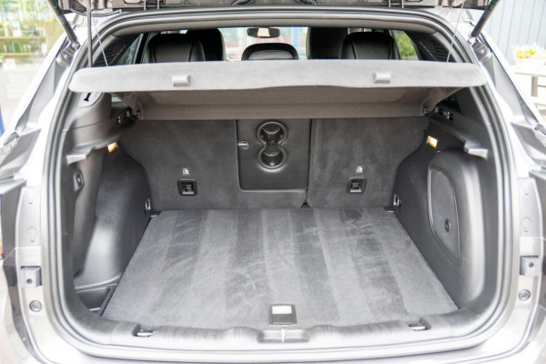 Jeep Compass 1.3T Limited |Prijs rijklaar incl 12 mnd garantie| Navi Leder Stoel/stuurverwarming camera