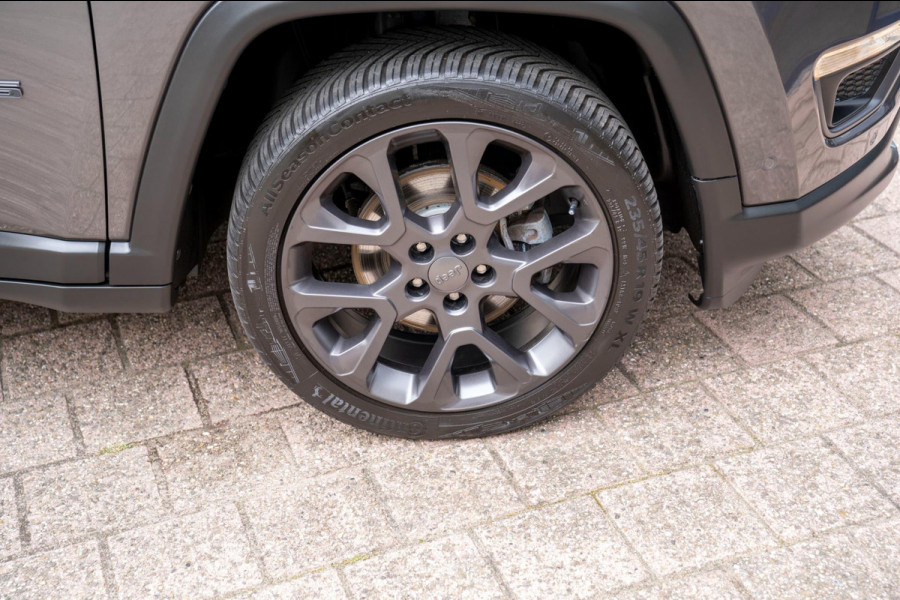 Jeep Compass 1.3T Limited |Prijs rijklaar incl 12 mnd garantie| Navi Leder Stoel/stuurverwarming camera