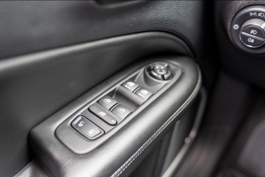 Jeep Compass 1.3T Limited |Prijs rijklaar incl 12 mnd garantie| Navi Leder Stoel/stuurverwarming camera