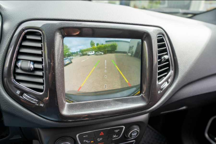 Jeep Compass 1.3T Limited |Prijs rijklaar incl 12 mnd garantie| Navi Leder Stoel/stuurverwarming camera