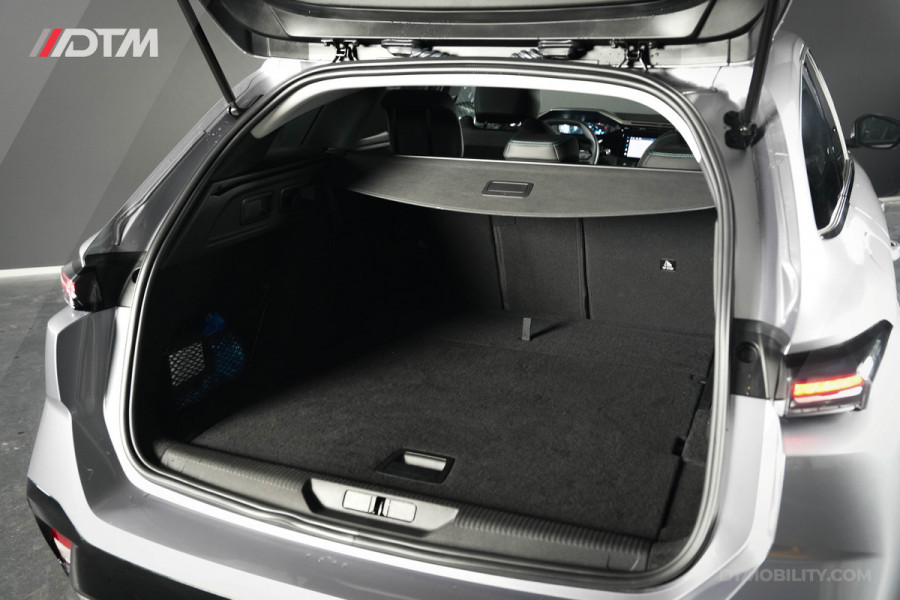 Peugeot 308 SW 1.2 PureTech Allure Pack Business 360 |