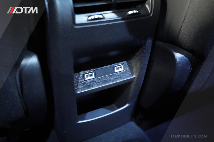 Peugeot 308 SW 1.2 PureTech Allure Pack Business 360 |