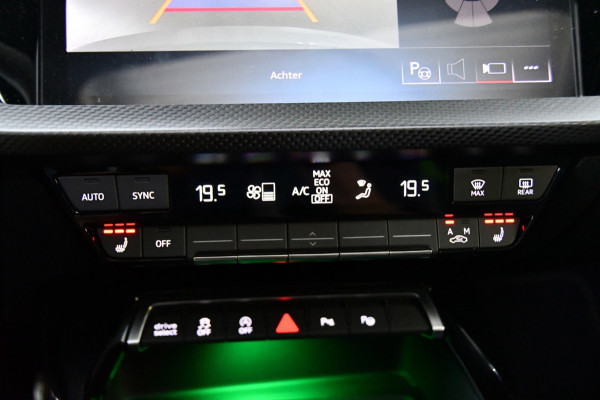 Audi RS3 Limousine 2.5 TFSI quattro, Hulk edition, Keramisch, Panoramadak