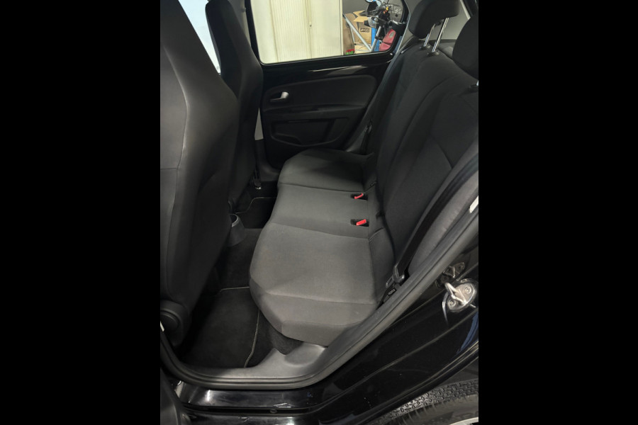 Volkswagen up! 1.0 BMT move up! NWE Model | Airco | DAB+ | 5 deurs | Elktr. pakket