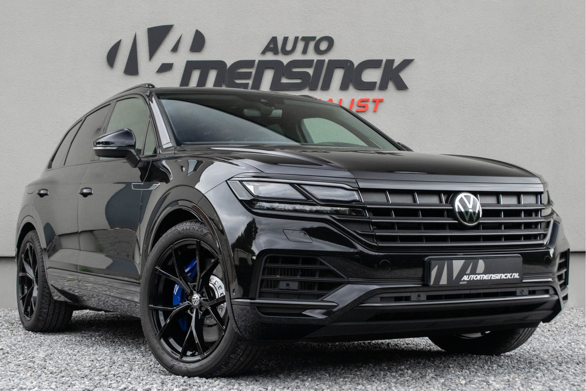 Volkswagen Touareg 3.0 TSI eHybrid 4MOTION / Luchtvering/ Adaptive Cruise Control/ Trekhaak/ Panoramadak/ 280kW (381kW) Volkswagen Touareg 3.0 TSI eHybrid 4MOTION / Luchtvering/ Adaptive Cruise Control/ Trekhaak/ Panoramadak/ 280kW (381kW)
