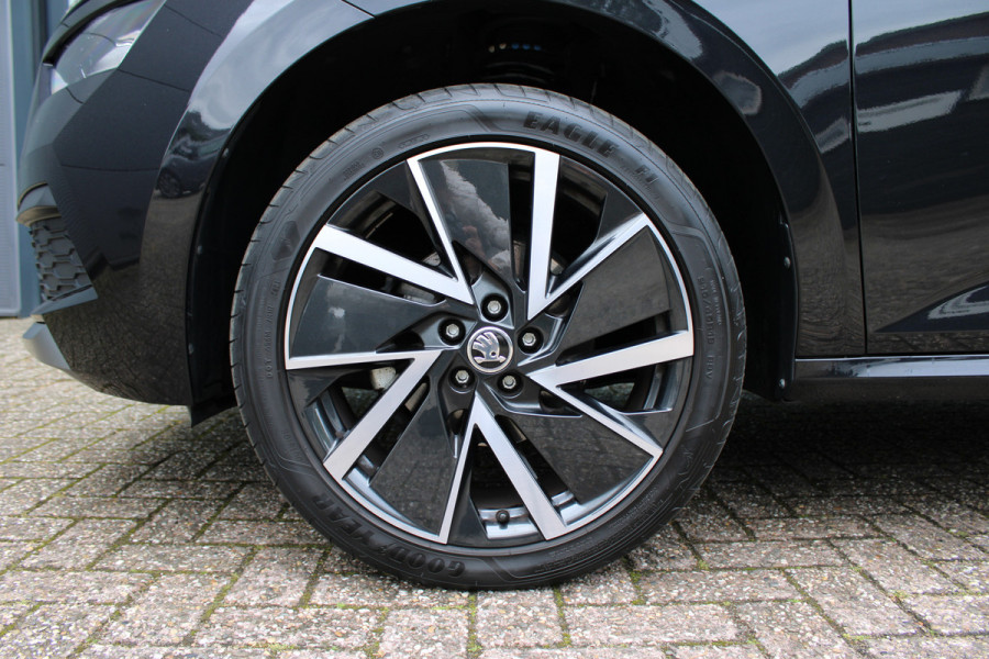Škoda Kamiq 1.5 TSI ACT Business Edition | Automaat | Cruise Control | Camera | Stoelverwarming | Led