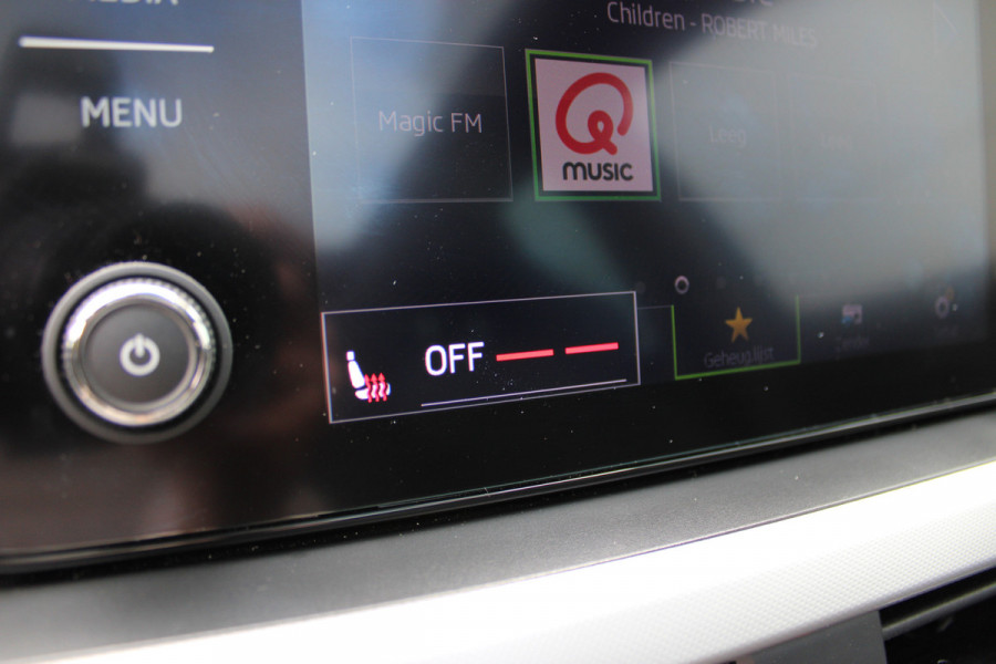 Škoda Kamiq 1.5 TSI ACT Business Edition | Automaat | Cruise Control | Camera | Stoelverwarming | Led