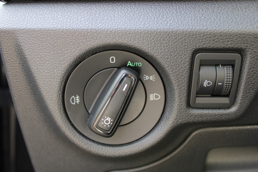 Škoda Kamiq 1.5 TSI ACT Business Edition | Automaat | Cruise Control | Camera | Stoelverwarming | Led