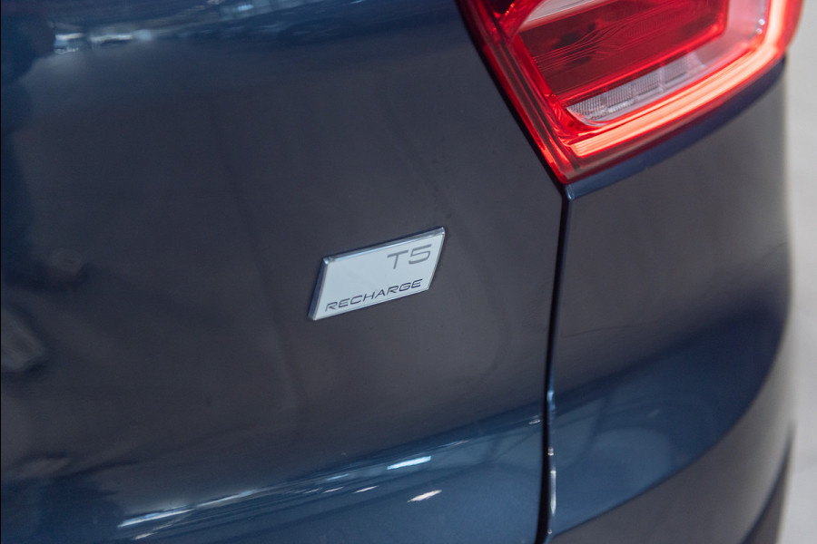 Volvo XC40 T5 Aut. Plug-in Hybrid Inscription Leder Schuifdak 262pk