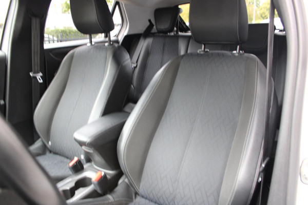 Opel Corsa 1.2 Elegance 101PK ECC/NAV/HALF-LEER/LMV/LED/NAP