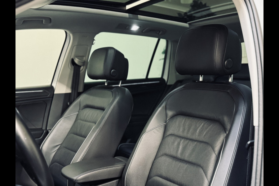 Volkswagen Tiguan 1.5 TSI ACT Highline R-Line | Panorama | Leder | Trekhaak
