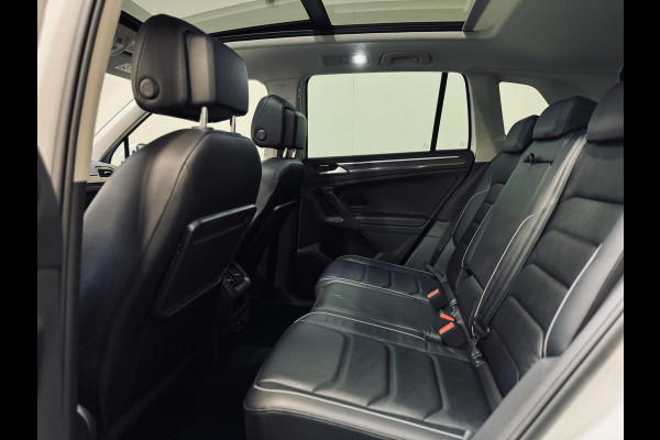 Volkswagen Tiguan 1.5 TSI ACT Highline R-Line | Panorama | Leder | Trekhaak