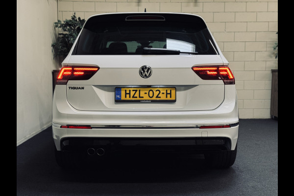 Volkswagen Tiguan 1.5 TSI ACT Highline R-Line | Panorama | Leder | Trekhaak