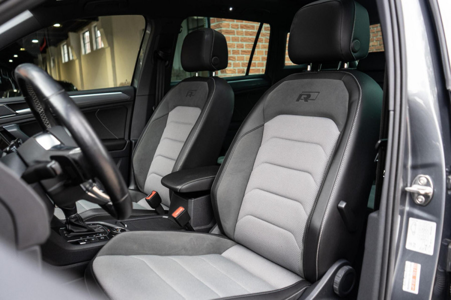Volkswagen Tiguan 2.0 TSI 4Motion R-Line Pano / Trekhaak / HUD
