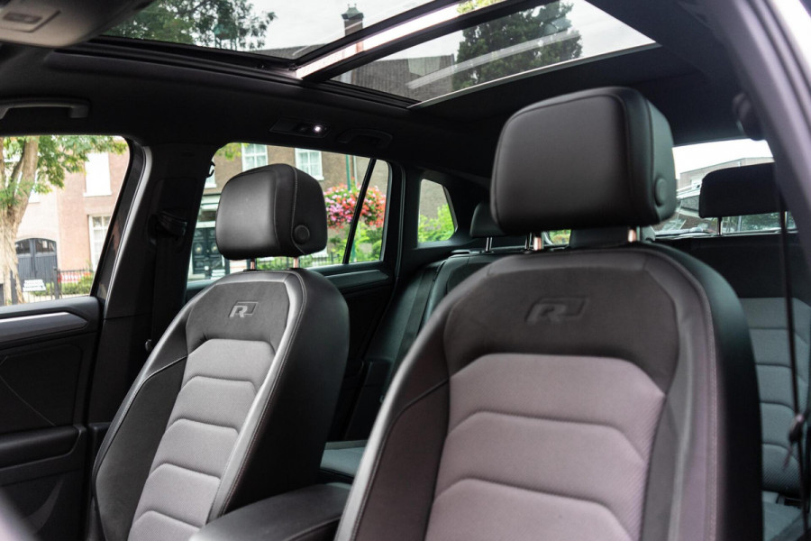 Volkswagen Tiguan 2.0 TSI 4Motion R-Line Pano / Trekhaak / HUD