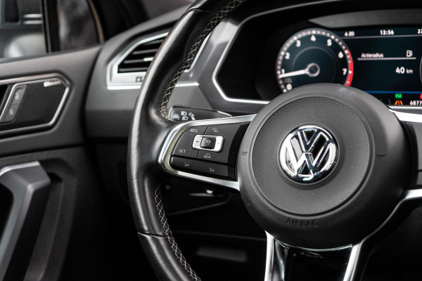 Volkswagen Tiguan 2.0 TSI 4Motion R-Line Pano / Trekhaak / HUD
