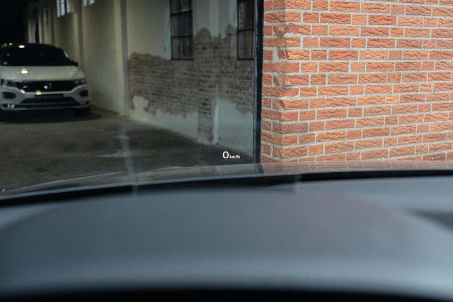 Volkswagen Tiguan 2.0 TSI 4Motion R-Line Pano / Trekhaak / HUD